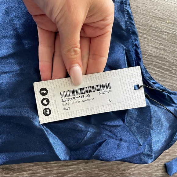 Nasty Gal 2-Piece Silk-like Sleep Set - Picture 3 of 4